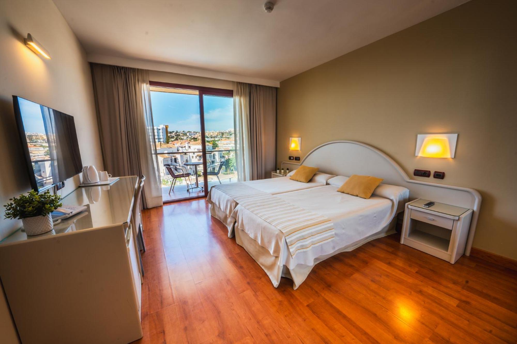 לה קאלה דה מיחאס Gran Hotel Costa Del Sol מראה חיצוני תמונה