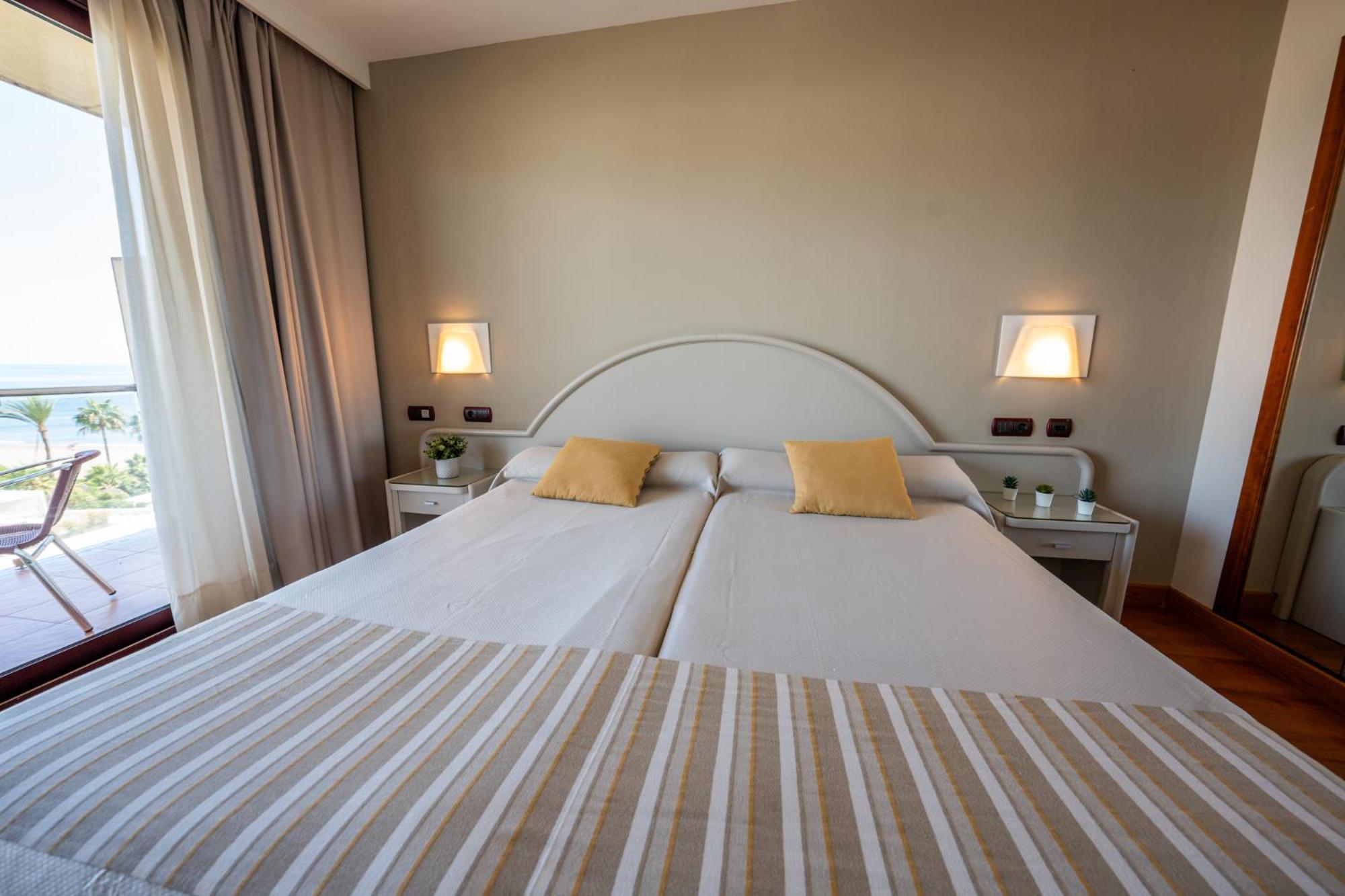 לה קאלה דה מיחאס Gran Hotel Costa Del Sol מראה חיצוני תמונה